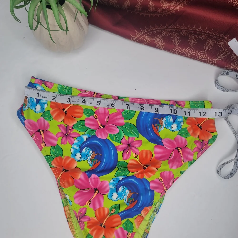 Frankies Bikinis Swimsuit Bottom Tropical Hibiscus Size Large NWOT